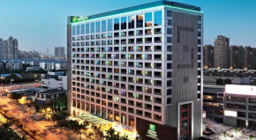 Гостиница Holiday Inn Shanghai Pudong Nanpu, an IHG Hotel  Шанхай